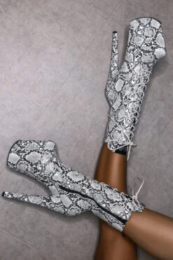 Hella Heels Mamba Boots - 8inch 14 Hella Heels Mamba Boots - 8inch -Famous Boot Store Edit 4