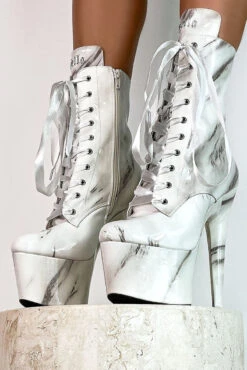 Hella Heels Renaissance 7inch Boots - Faith -Famous Boot Store IMG 4491 177177177