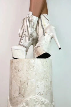 Hella Heels Renaissance 7inch Boots - Hope -Famous Boot Store IMG 4503 184184184